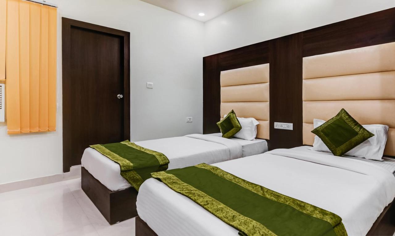Hotel Treebo Resto- Near Lucknow Railway Station Exterior foto